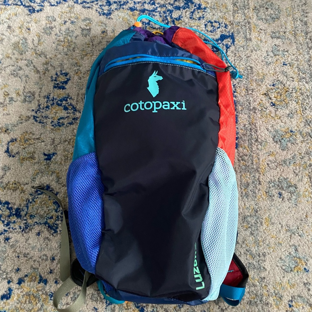 Cotopaxi Hiking/Day/School Backpack